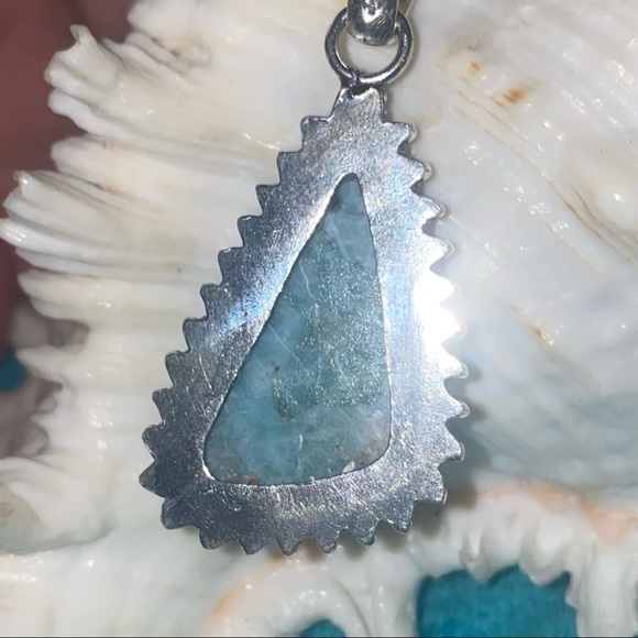 Caribbean Larimar Handcrafted vintage Pendant - Picture 6 of 11